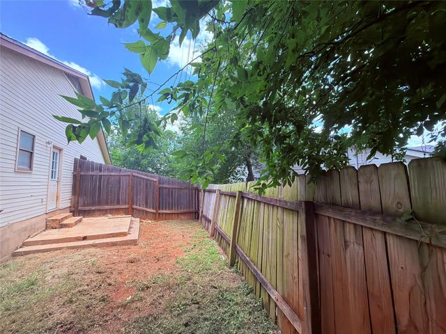 405 Parkhill CV, Round Rock, TX 78664