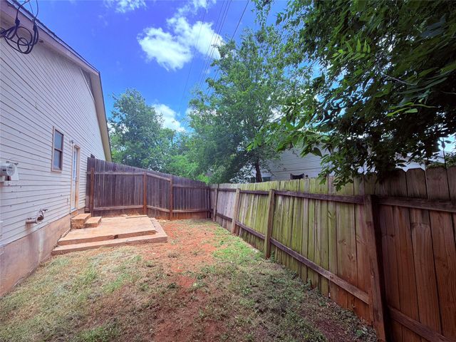405 Parkhill CV, Round Rock, TX 78664