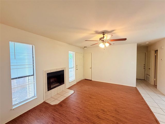 405 Parkhill CV, Round Rock, TX 78664