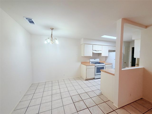 405 Parkhill CV, Round Rock, TX 78664