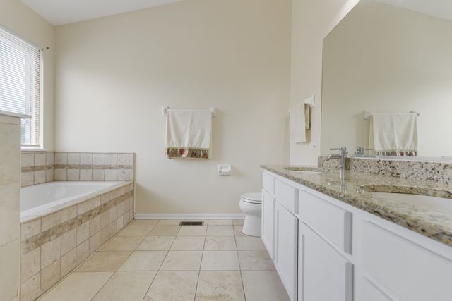 3109 Stratton Lane, Aurora, IL 60502