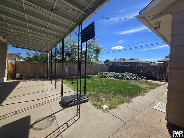 2420 Dahlia Lane, Pueblo, CO 81004