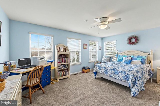 35 BAYSIDE DR, Somers Point, NJ 08244