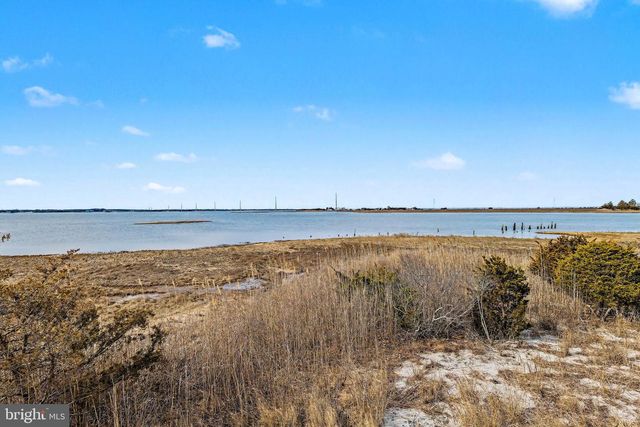 35 BAYSIDE DR, Somers Point, NJ 08244