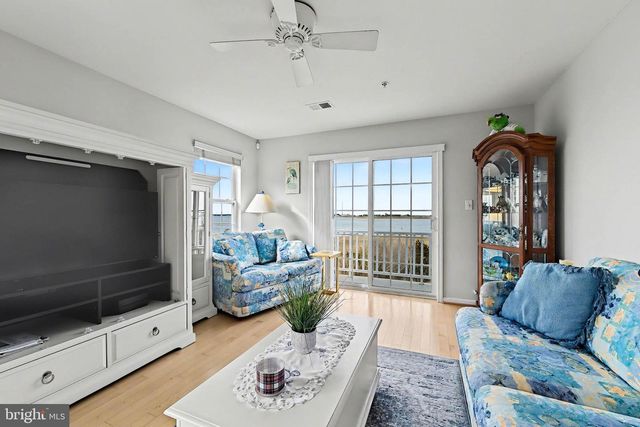 35 BAYSIDE DR, Somers Point, NJ 08244