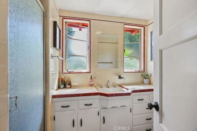 1804 Valle Vista, Redlands, CA 92373