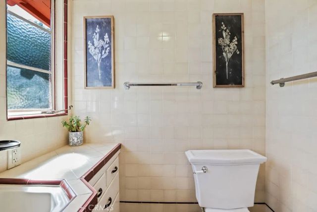 1804 Valle Vista, Redlands, CA 92373