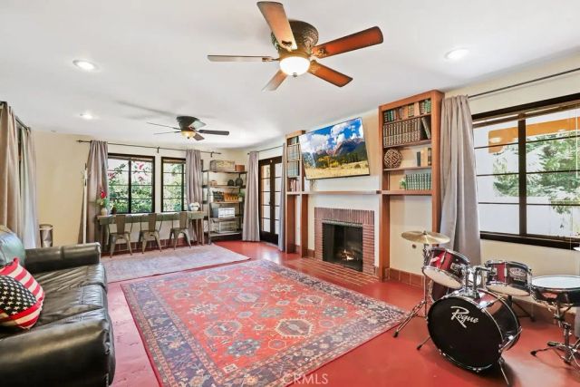 1804 Valle Vista, Redlands, CA 92373