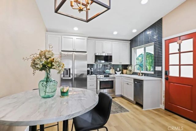 1804 Valle Vista, Redlands, CA 92373