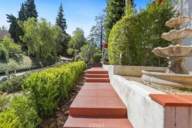 1804 Valle Vista, Redlands, CA 92373