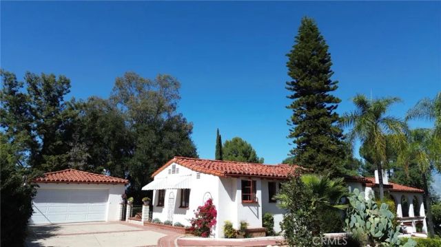 1804 Valle Vista, Redlands, CA 92373