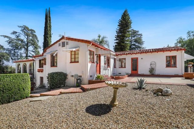 1804 Valle Vista, Redlands, CA 92373