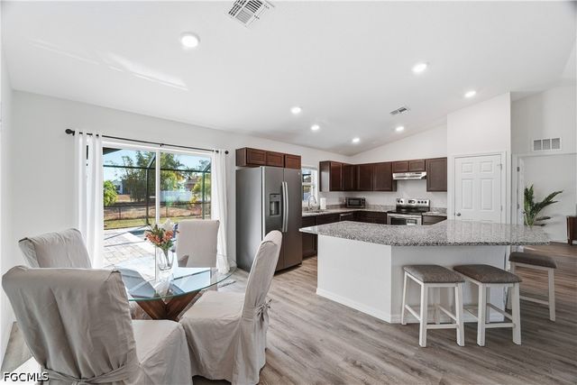 2714 NW 22nd TER, Cape Coral, FL 33993