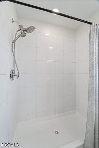 2714 NW 22nd TER, Cape Coral, FL 33993