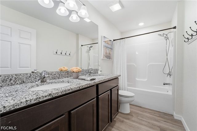 2714 NW 22nd TER, Cape Coral, FL 33993