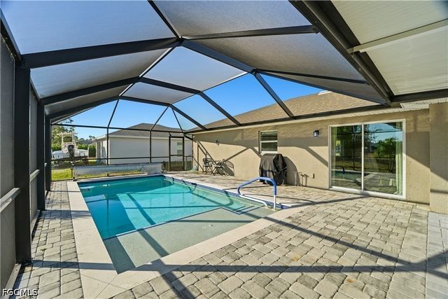 2714 NW 22nd TER, Cape Coral, FL 33993