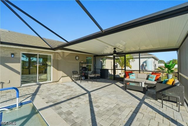 2714 NW 22nd TER, Cape Coral, FL 33993