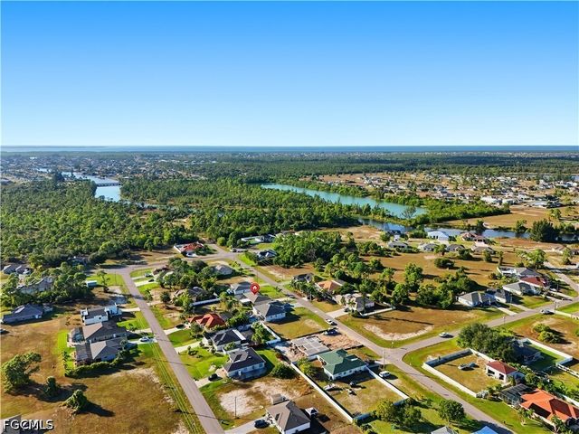 2714 NW 22nd TER, Cape Coral, FL 33993