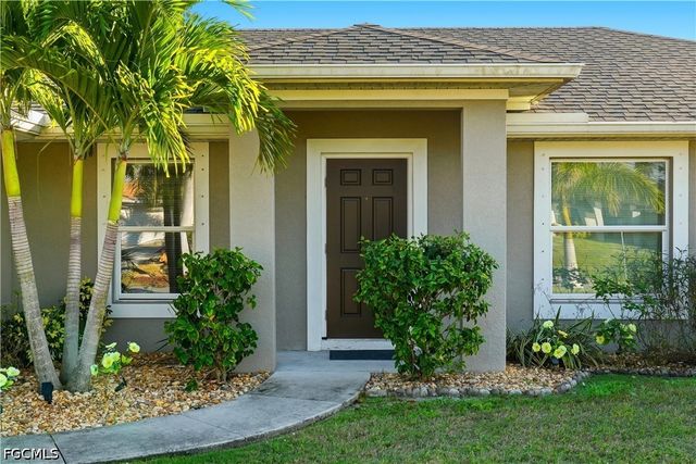 2714 NW 22nd TER, Cape Coral, FL 33993