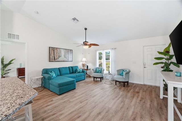 2714 NW 22nd TER, Cape Coral, FL 33993