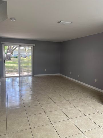 4420 Carter rd 44, St Augustine, FL 32084