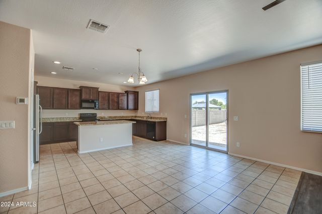 10432 W PAYSON Road, Tolleson, AZ 85353