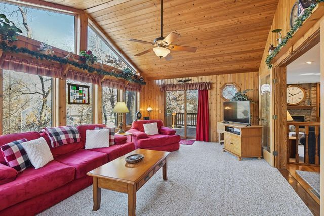 11362 Burr Ridge Lane, Eden Prairie, MN 55347