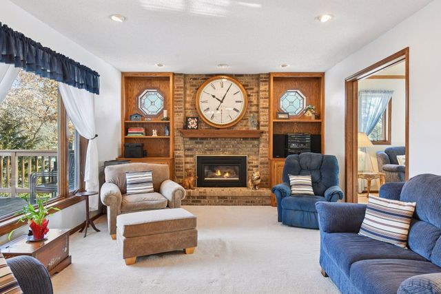 11362 Burr Ridge Lane, Eden Prairie, MN 55347