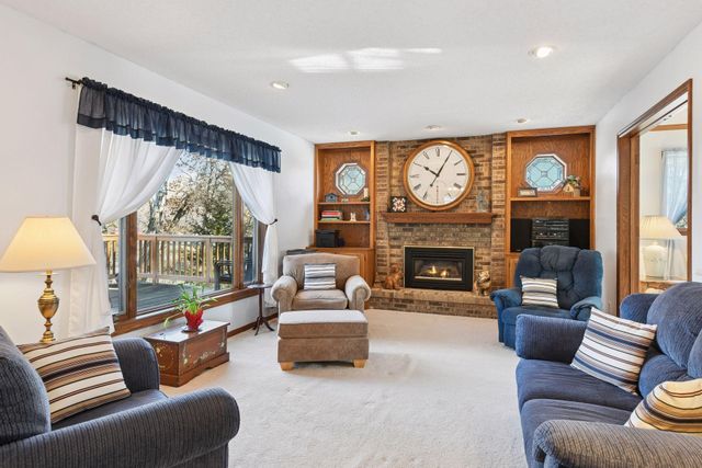 11362 Burr Ridge Lane, Eden Prairie, MN 55347