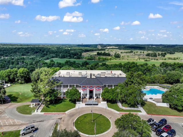 5001 Piper Drive, Granbury, TX 76049
