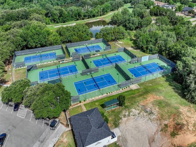 5001 Piper Drive, Granbury, TX 76049