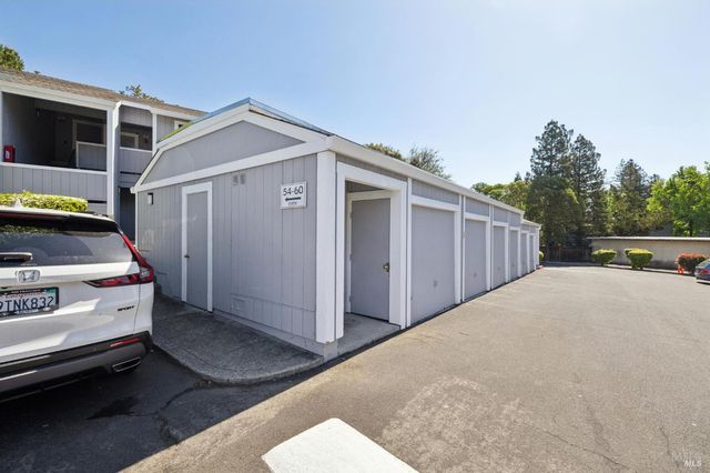 50 Hector Ln, Novato, CA 94949