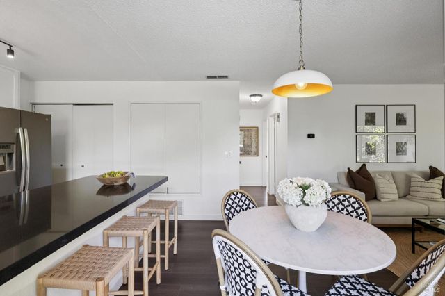 50 Hector Ln, Novato, CA 94949