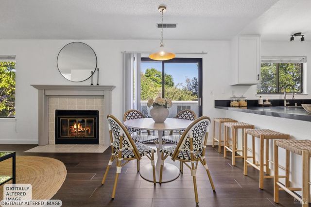 50 Hector Ln, Novato, CA 94949