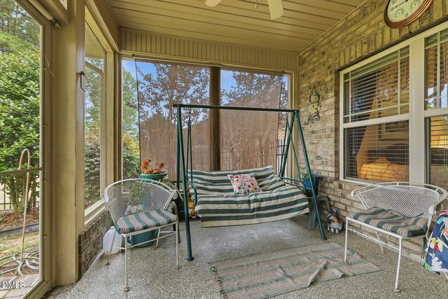 522 Sippihaw Oaks Drive, Fuquay Varina, NC 27526