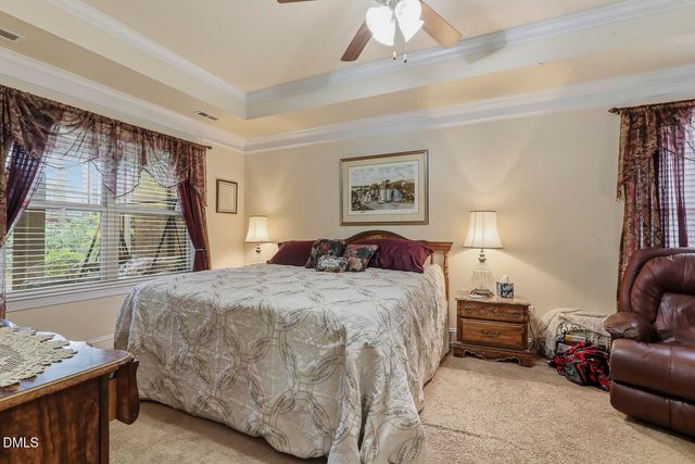 522 Sippihaw Oaks Drive, Fuquay Varina, NC 27526