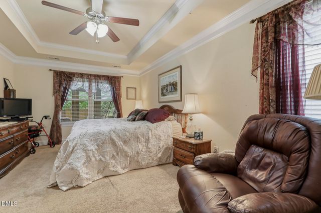 522 Sippihaw Oaks Drive, Fuquay Varina, NC 27526