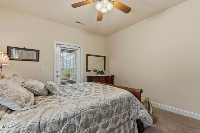522 Sippihaw Oaks Drive, Fuquay Varina, NC 27526
