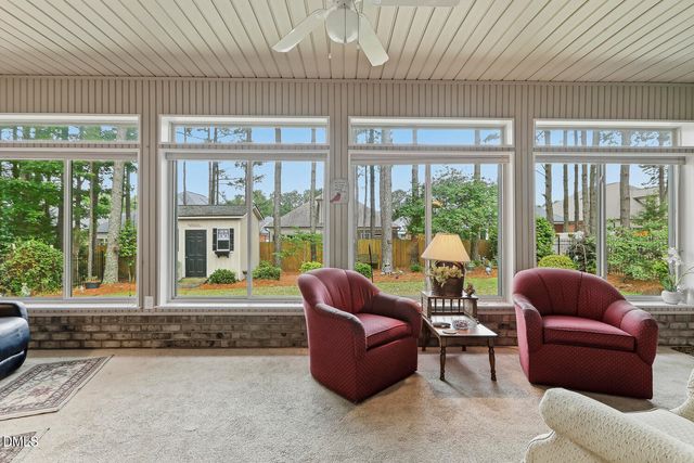 522 Sippihaw Oaks Drive, Fuquay Varina, NC 27526