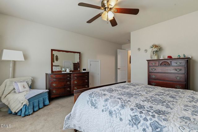 522 Sippihaw Oaks Drive, Fuquay Varina, NC 27526