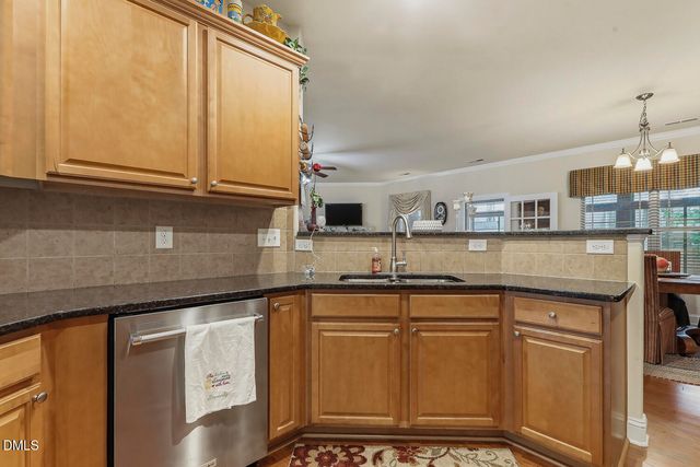 522 Sippihaw Oaks Drive, Fuquay Varina, NC 27526