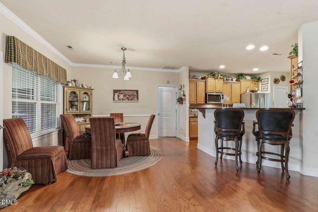 522 Sippihaw Oaks Drive, Fuquay Varina, NC 27526