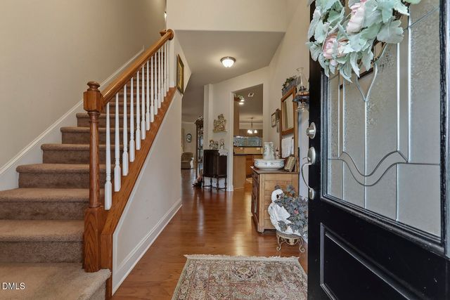 522 Sippihaw Oaks Drive, Fuquay Varina, NC 27526