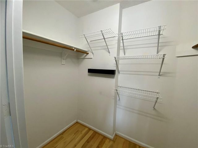 21 Meadowood Glen Way D, Greensboro, NC 27409