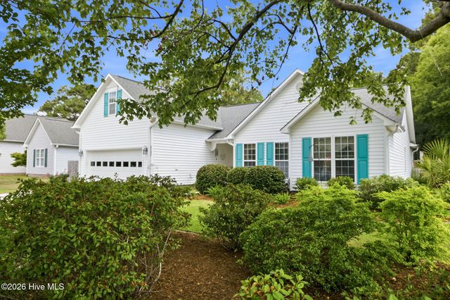 5121 Woods Edge Road, Wilmington, NC 28409