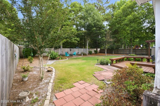 5121 Woods Edge Road, Wilmington, NC 28409