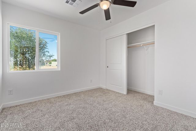 438 LIESEN Drive, Morristown, AZ 85342