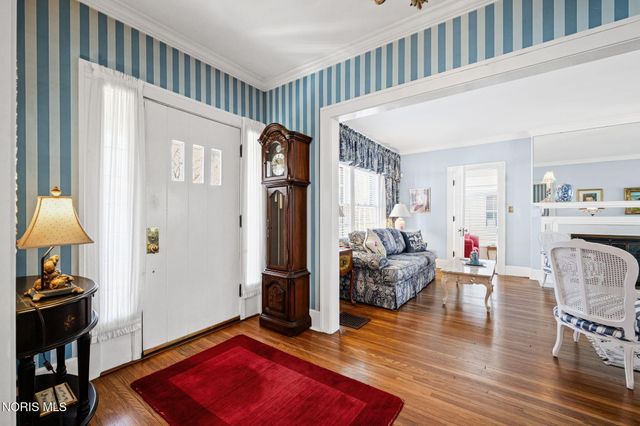 3447 Brantford Road, Ottawa Hills, OH 43606