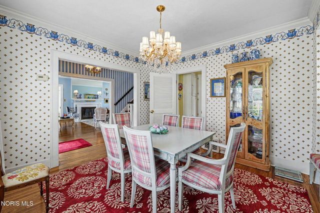 3447 Brantford Road, Ottawa Hills, OH 43606