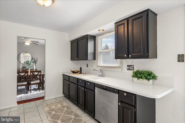 1111 MIRGA CIR, Baltimore, MD 21207